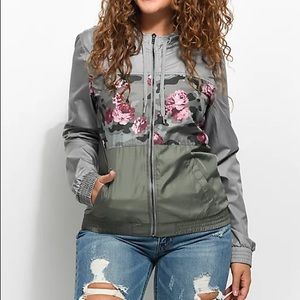 Empyre Sutton Olive & Camo Floral Windbreaker Jacket S